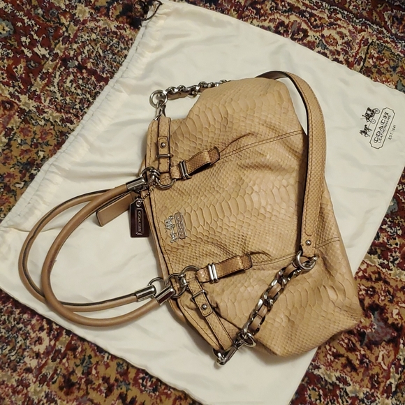 Coach Leather Satchell - Picture 4 of 16